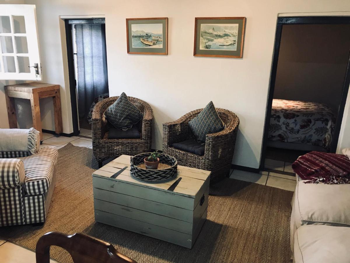 Kleine Vrede Farm Cottage Hermanus Luaran gambar